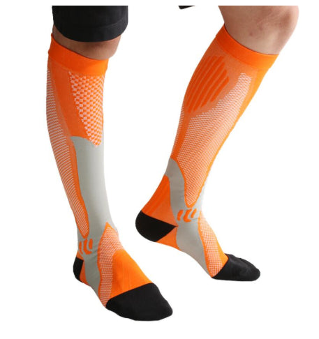 Calcetines de compresión para hombre y mujer. El mejor ajuste deportivo graduado para correr, viajar, volar, aumentar la resistencia, la circulación y la recuperación.