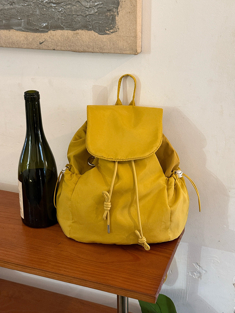 Mochila ligera de nailon estilo coreano para uso diario