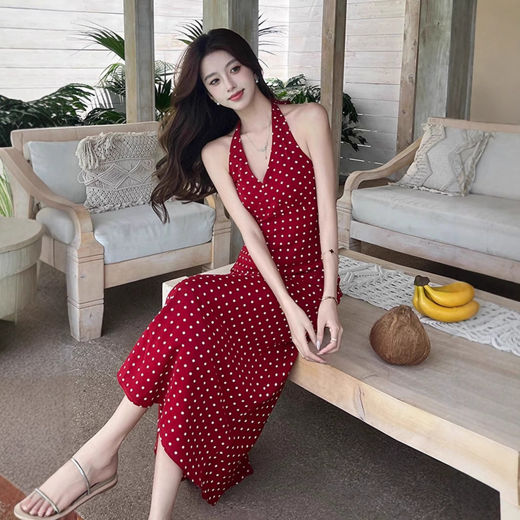 Fitted Figure-flattering French-style Polka-dot Print Halter Dress