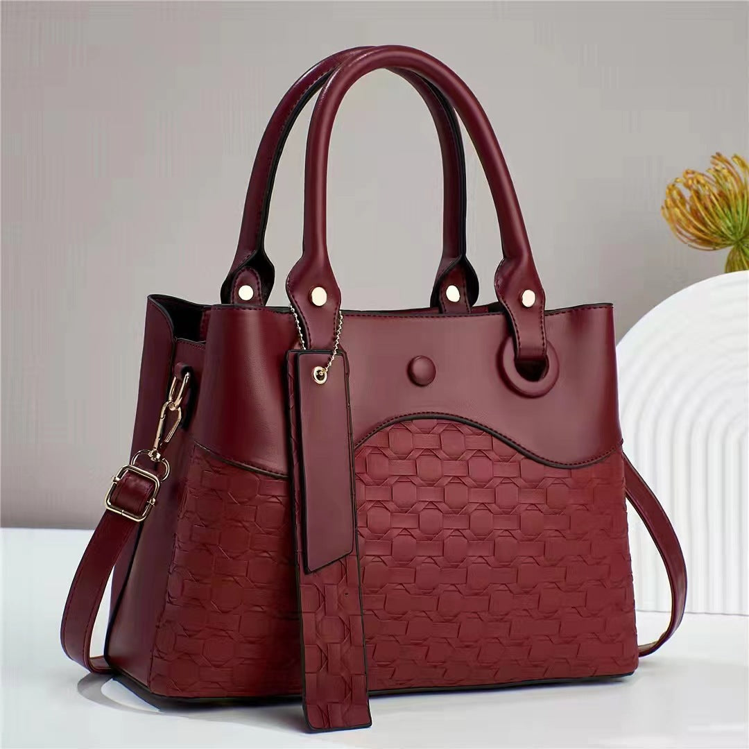 Amplio bolso bandolera para mujer en un elegante estilo coreano.