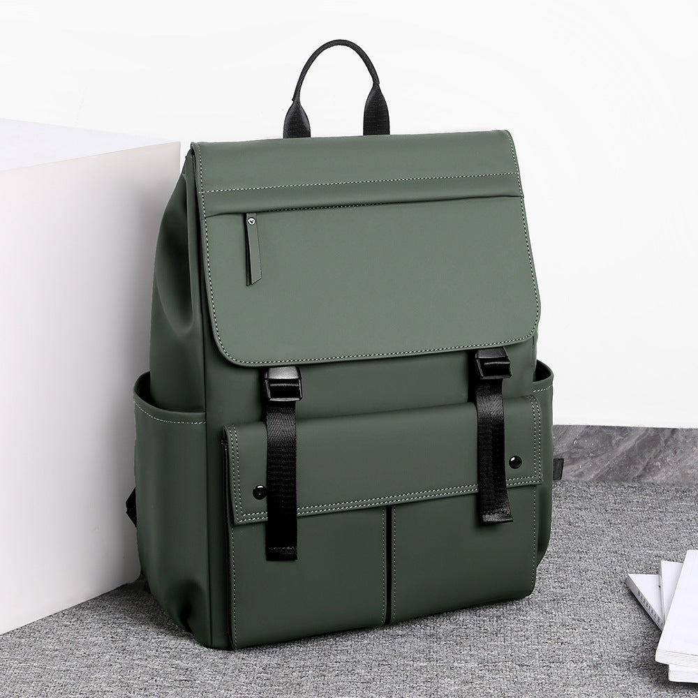Mochila para hombre con diseño minimalista e informal y elegante