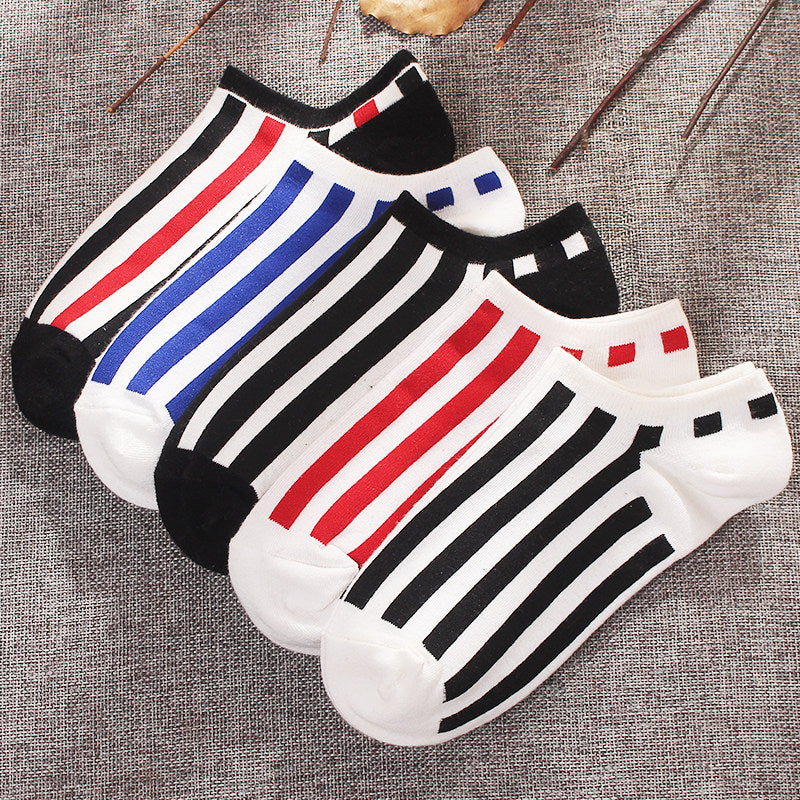 Calcetines tobilleros de corte bajo, transpirables, de algodón, de color liso, de verano, de negocios, modernos, absorbentes del sudor y de corte bajo.