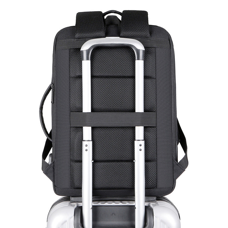 Mochila negra transpirable y multifuncional para portátil