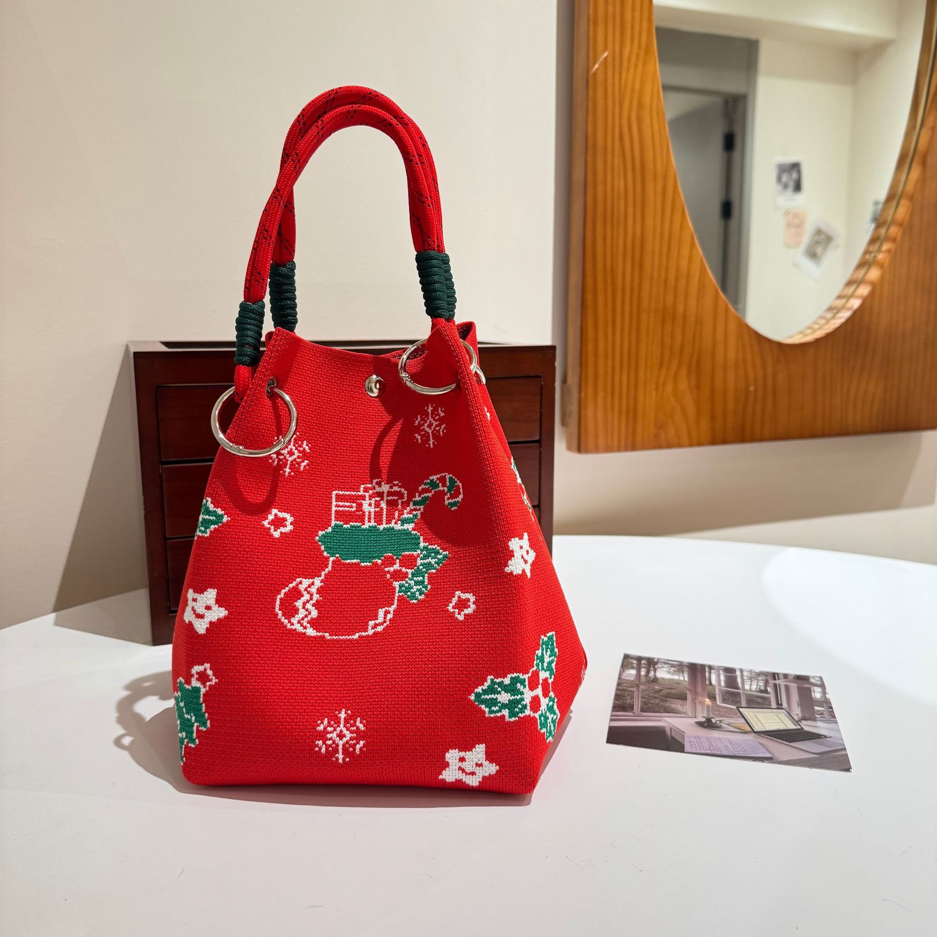 Bolso tote de punto rojo para mujer con cierre magnético y gran capacidad.