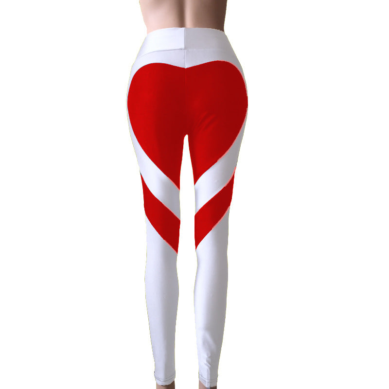 Leggings de patchwork con estampado de corazones que realzan los glúteos y ofrecen una excelente elasticidad.