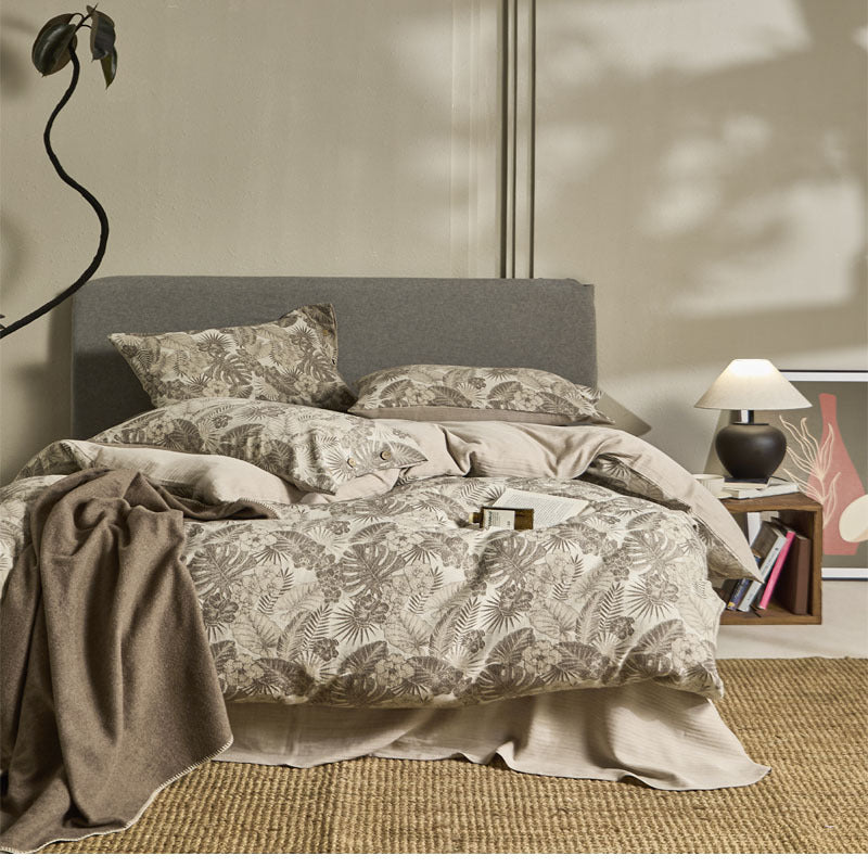 Single Double Bed Sheets Washed Four-piece Set Simple Linen Bedding