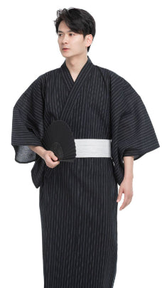 Conjunto de baño tradicional Yukata Home Leisure para un uso fresco y transpirable en casa.