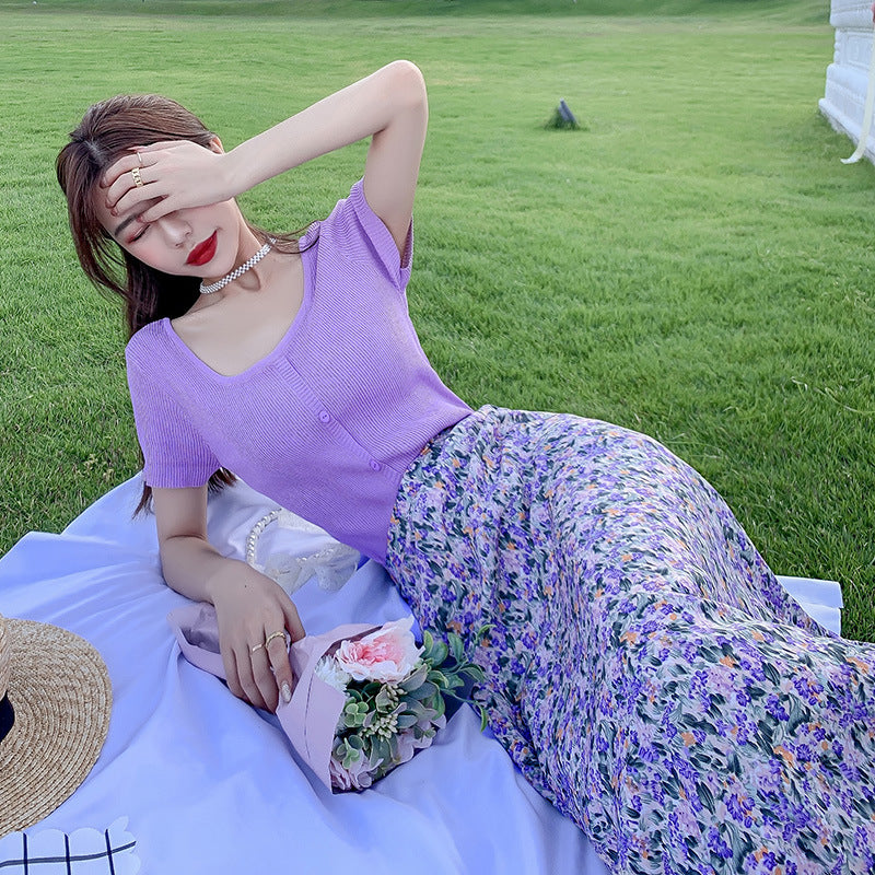 Falda con estampado floral elegante y minimalista para mujer