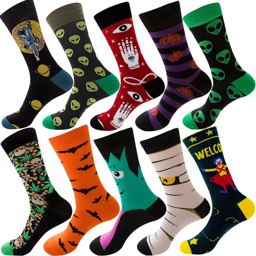 Calcetines de otoño para hombre con estampado de rombos y temática navideña de animales y frutas.