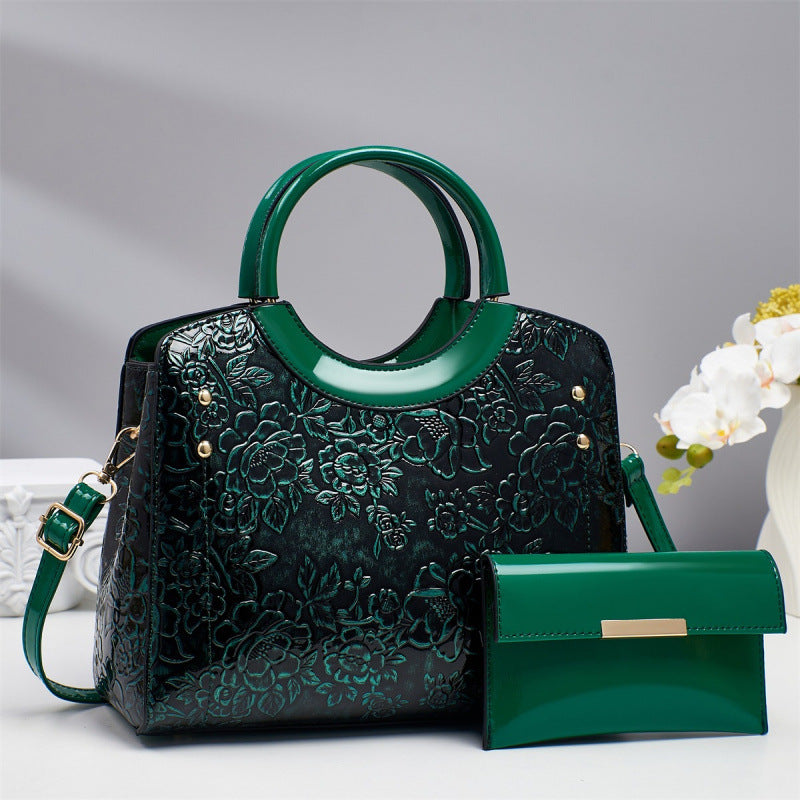 Bolso bandolera de gran capacidad con diseño informal y elegante de un solo hombro.