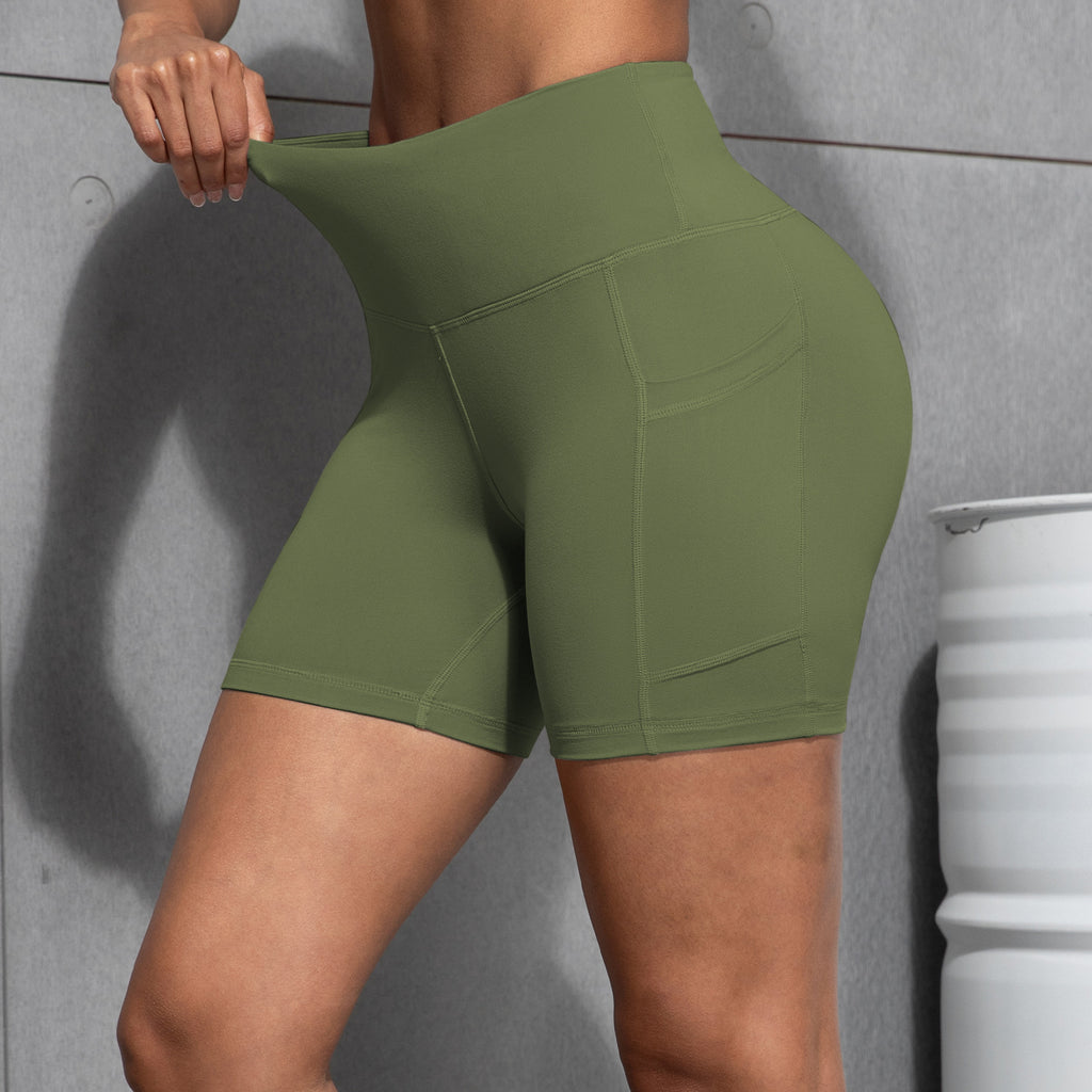 Pantalones cortos de cintura alta, elegantes y sexys para mujer que crean un look estilizado.