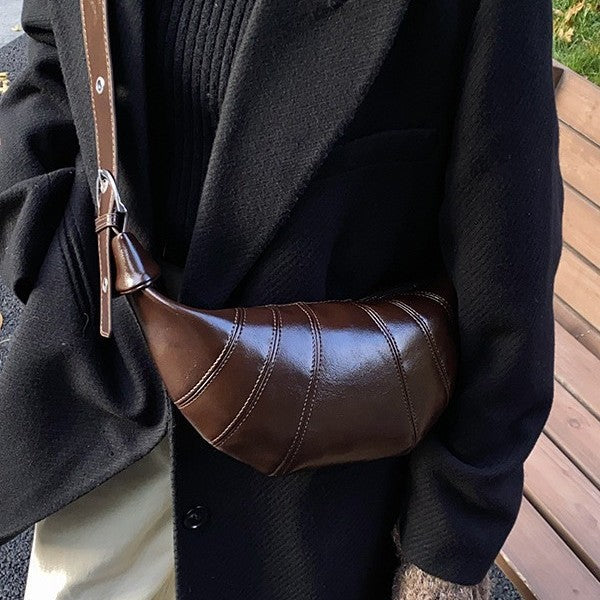 Bolso Dumpling: un bolso bandolera sencillo, elegante y retro para mujer.