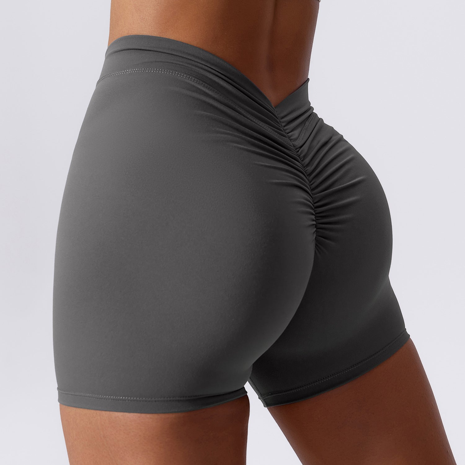 Pantalones cortos deportivos de algodón y elastano que levantan las caderas y ajustan la cintura para un ajuste ceñido.