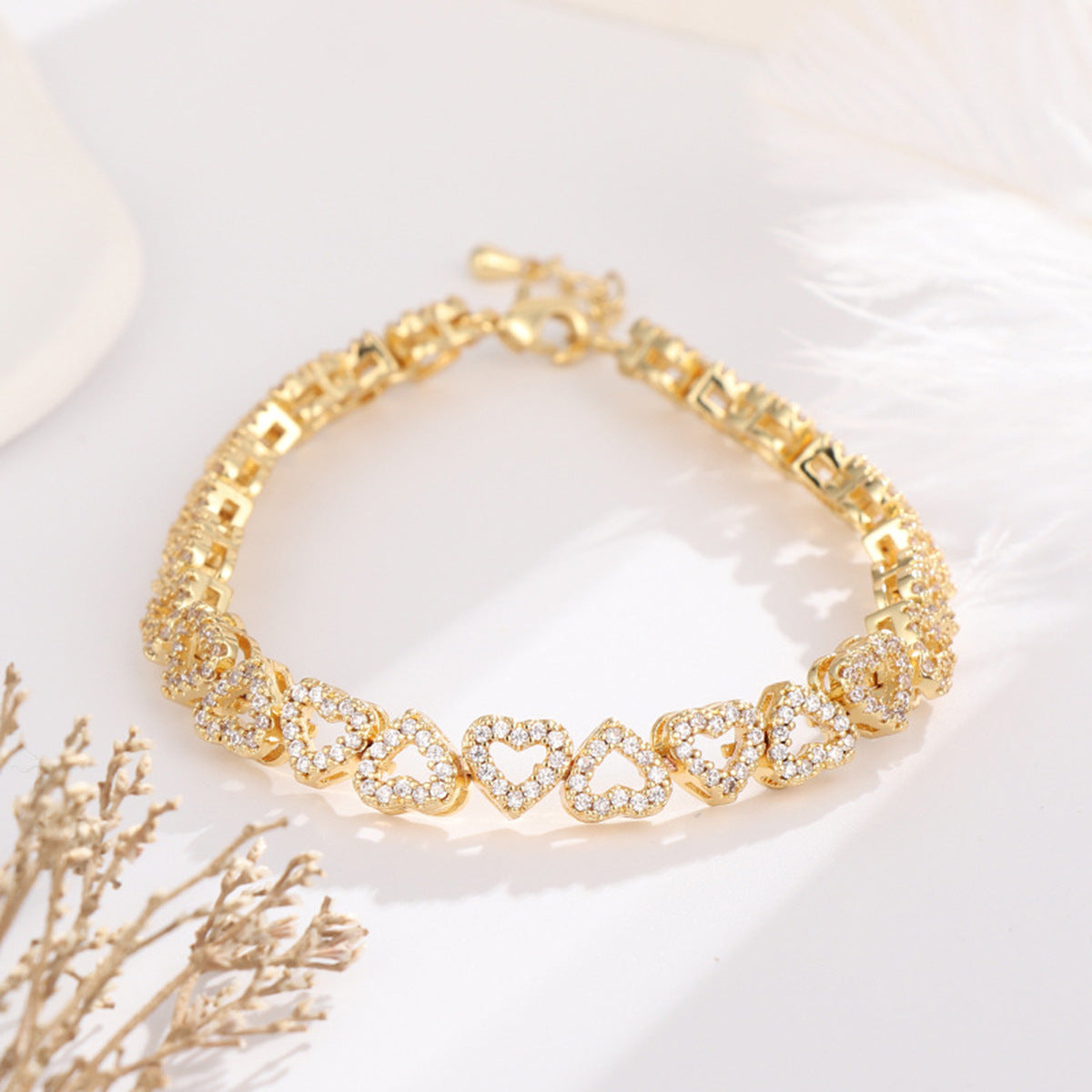 Pulsera de diamantes de alta calidad para niña con corazón de diamantes.