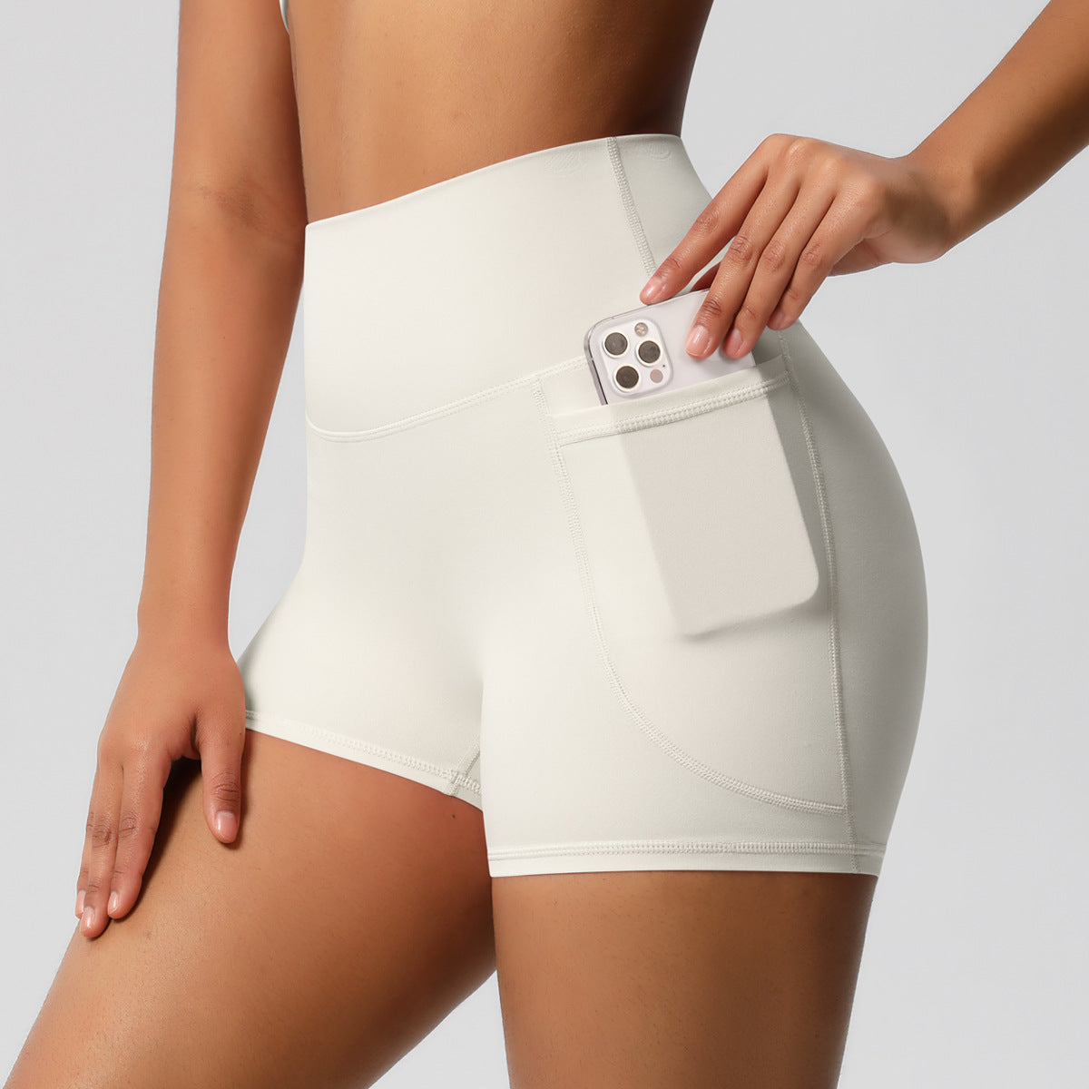 Womens Pockets Yoga Shorts Summer Three-Quarter Peach-Colored Yoga Shorts