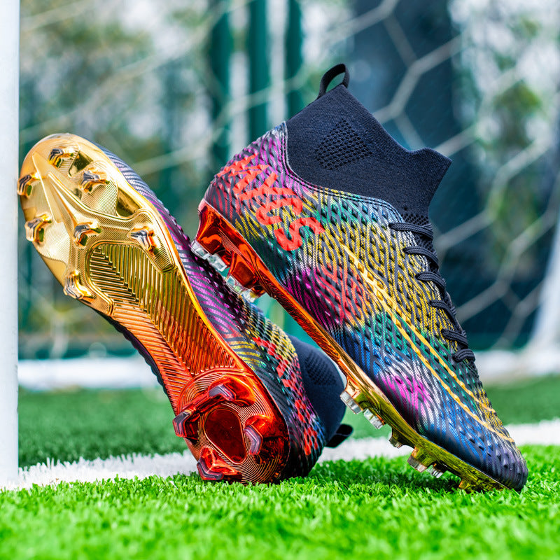 Zapatos de fútbol de caña alta con suela dorada para entrenamiento al aire libre para hombre